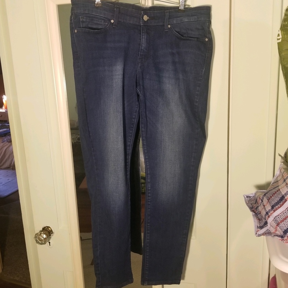 Levi’s 711 Skinny Jean, Size 32, length 32, worn once, like new